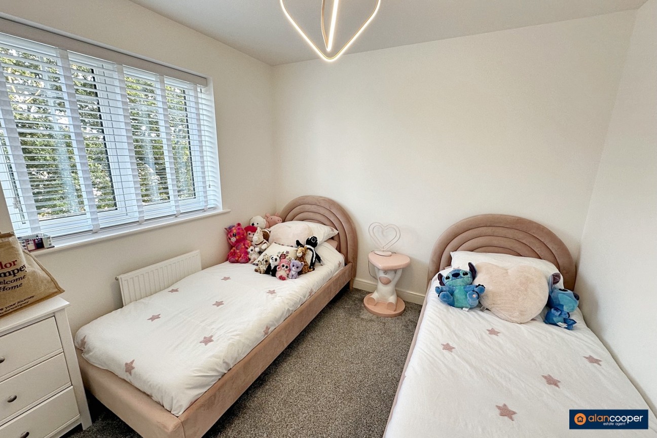 Cabinhill Road, Galley Common, Nuneaton, CV10 9RN