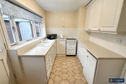 Hoylake Close, Whitestone, Nuneaton, CV11 6NJ