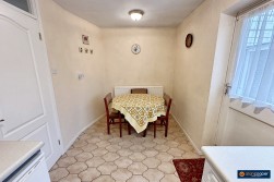 Hoylake Close, Whitestone, Nuneaton, CV11 6NJ