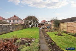 Ryde Avenue, Weddington, Nuneaton, CV10 0BW