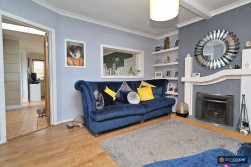 Oakdene Crescent, Weddington, Nuneaton, CV10 0DX