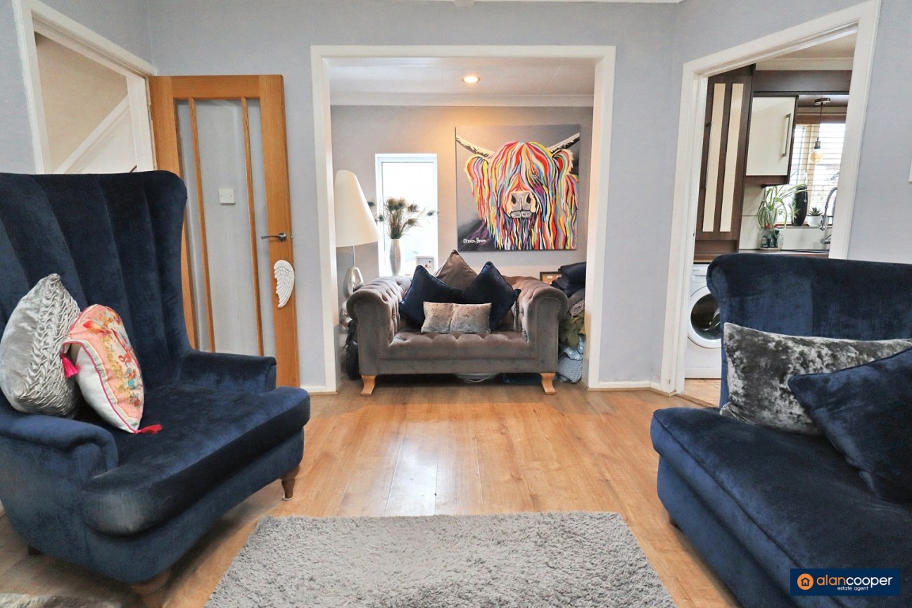 Oakdene Crescent, Weddington, Nuneaton, CV10 0DX