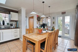Oakdene Crescent, Weddington, Nuneaton, CV10 0DX