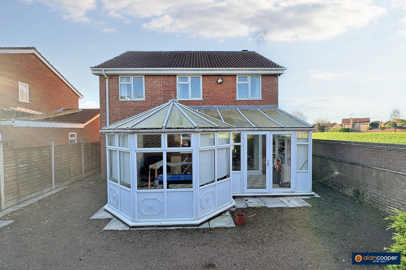 Penzance Way, Horeston Grange, Nuneaton, CV11 6FW