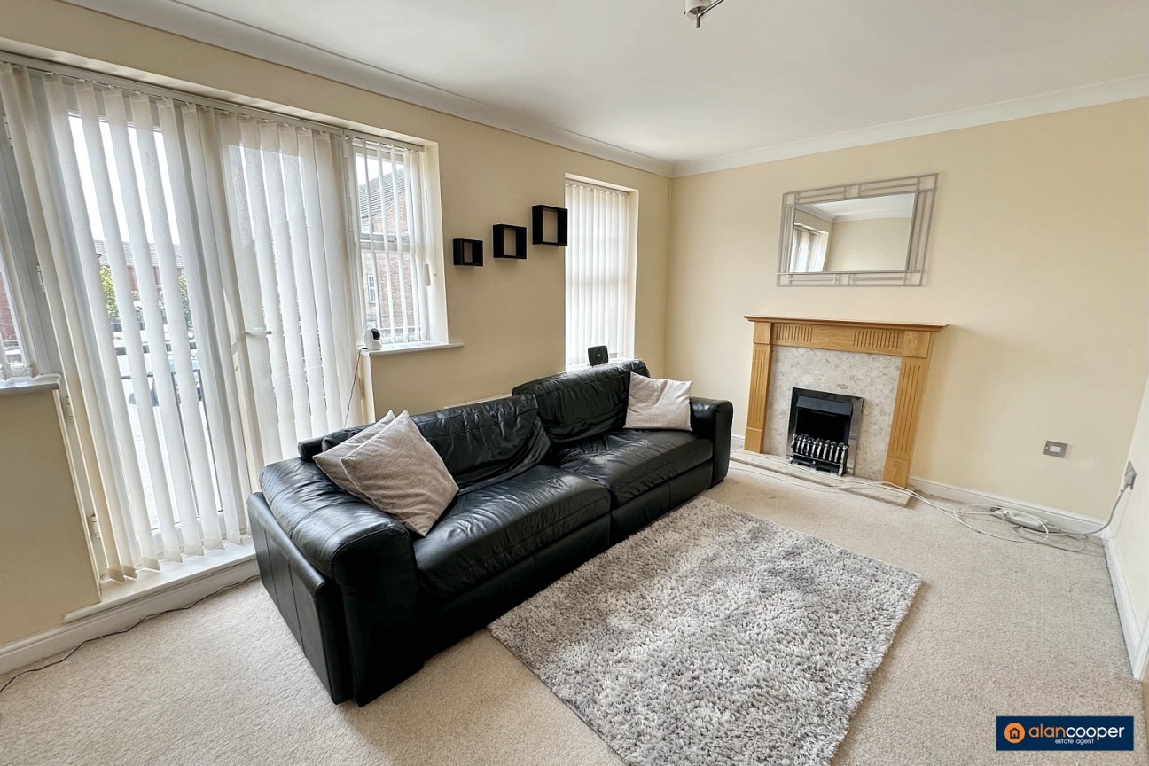 Silken Court, Nuneaton, CV11 5NN
