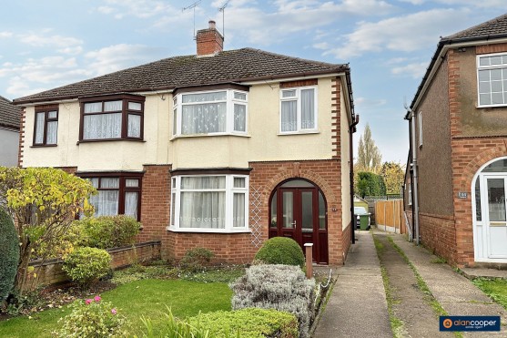 Oakdene Crescent, Weddington, Nuneaton, CV10 0DU