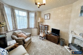 Oakdene Crescent, Weddington, Nuneaton, CV10 0DU