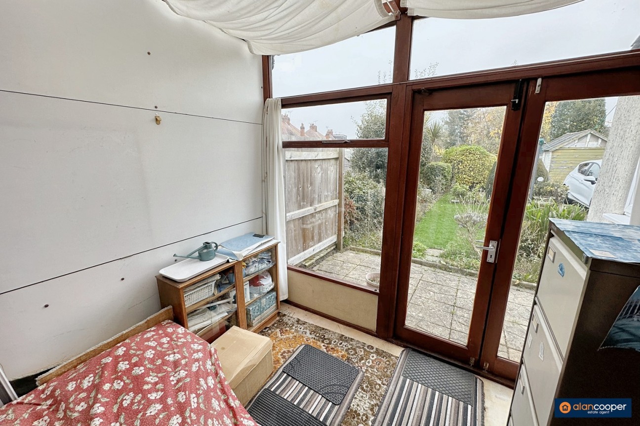 Oakdene Crescent, Weddington, Nuneaton, CV10 0DU
