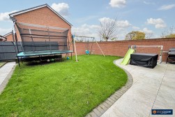 Barleyfield Road, Weddington, Nuneaton, CV10 0FP