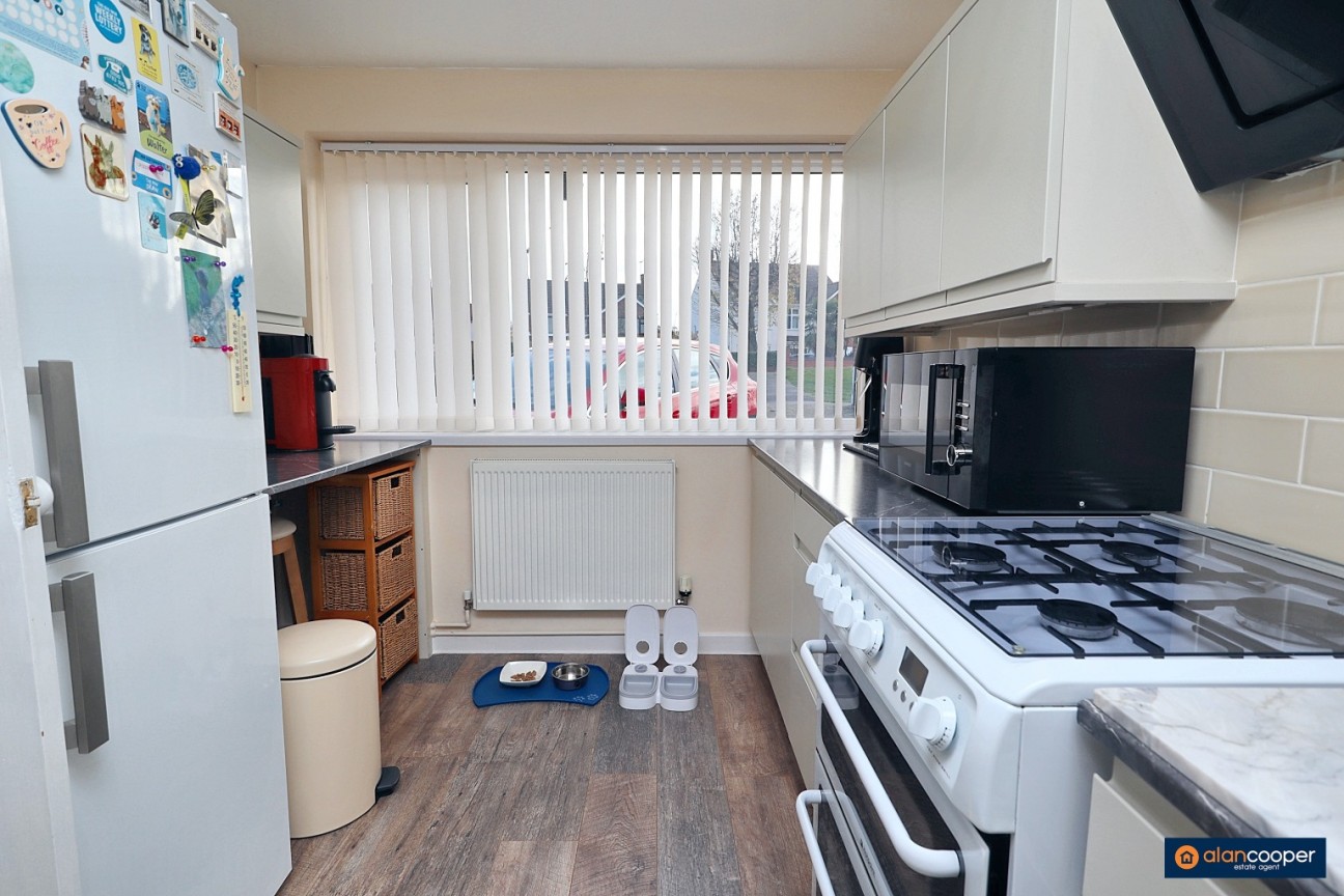 Golf Drive, Whitestone, Nuneaton, CV11 6LY
