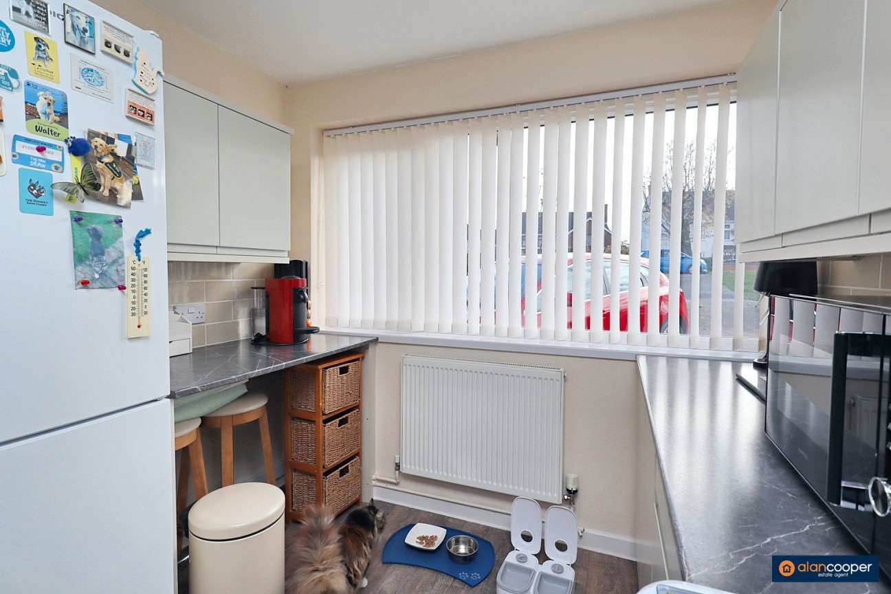 Golf Drive, Whitestone, Nuneaton, CV11 6LY