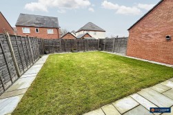 Granary Yard, Weddington, Nuneaton, CV10 0FN