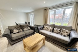 Granary Yard, Weddington, Nuneaton, CV10 0FN