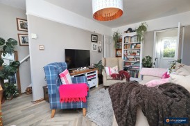 Aston Road, Abbey Green, Nuneaton, CV11 5EL