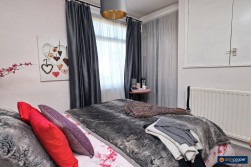 Aston Road, Abbey Green, Nuneaton, CV11 5EL
