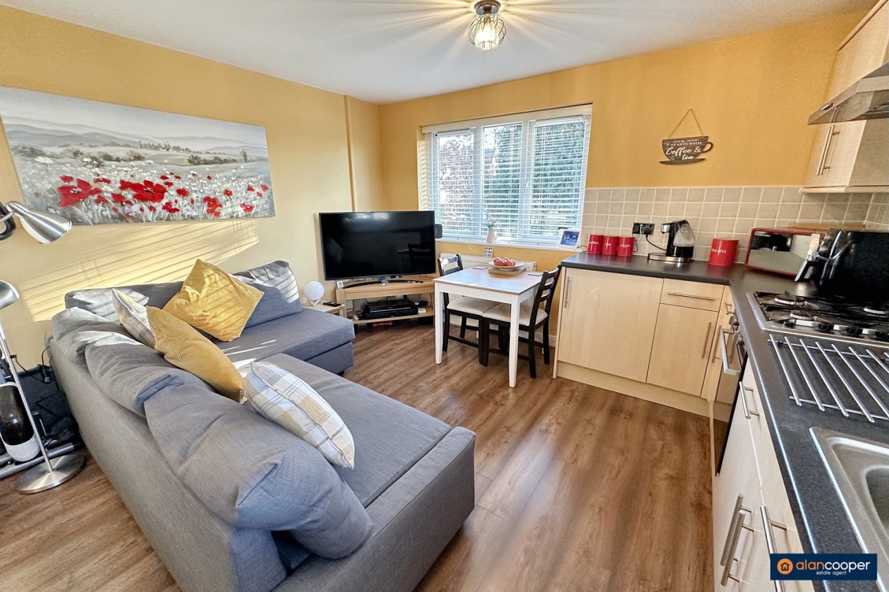 Arbury Court, Stockingford, Nuneaton, CV10 8LE