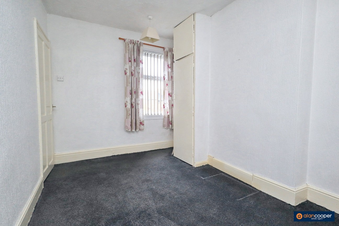 Bucks Hill, Stockingford, Nuneaton, CV10 9LE
