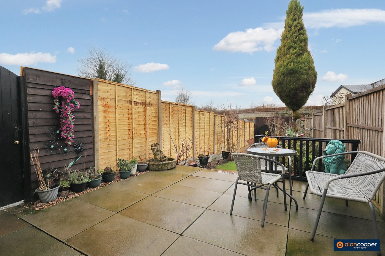 Bucks Hill, Stockingford, Nuneaton, CV10 9LE