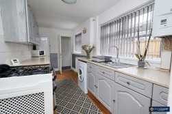 Bucks Hill, Stockingford, Nuneaton, CV10 9LE