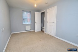 Edinburgh Road, Nuneaton, CV10 9FP