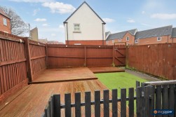 Edinburgh Road, Nuneaton, CV10 9FP
