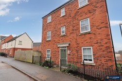 Edinburgh Road, Nuneaton, CV10 9FP