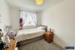 Wyandotte Lane, Lockley Gardens, Nuneaton, CV11 6XS