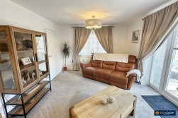 Wyandotte Lane, Lockley Gardens, Nuneaton, CV11 6XS