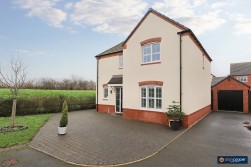 Harvest Way, Weddington, Nuneaton, CV10 0FJ