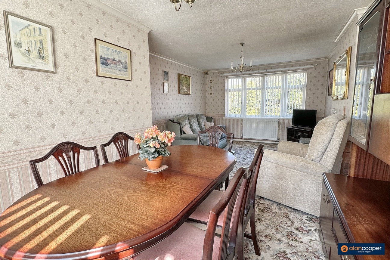 Epsom Close, Bedworth, CV12 8TE