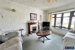 Malvern Avenue, Church Farm, Nuneaton, CV10 8ND