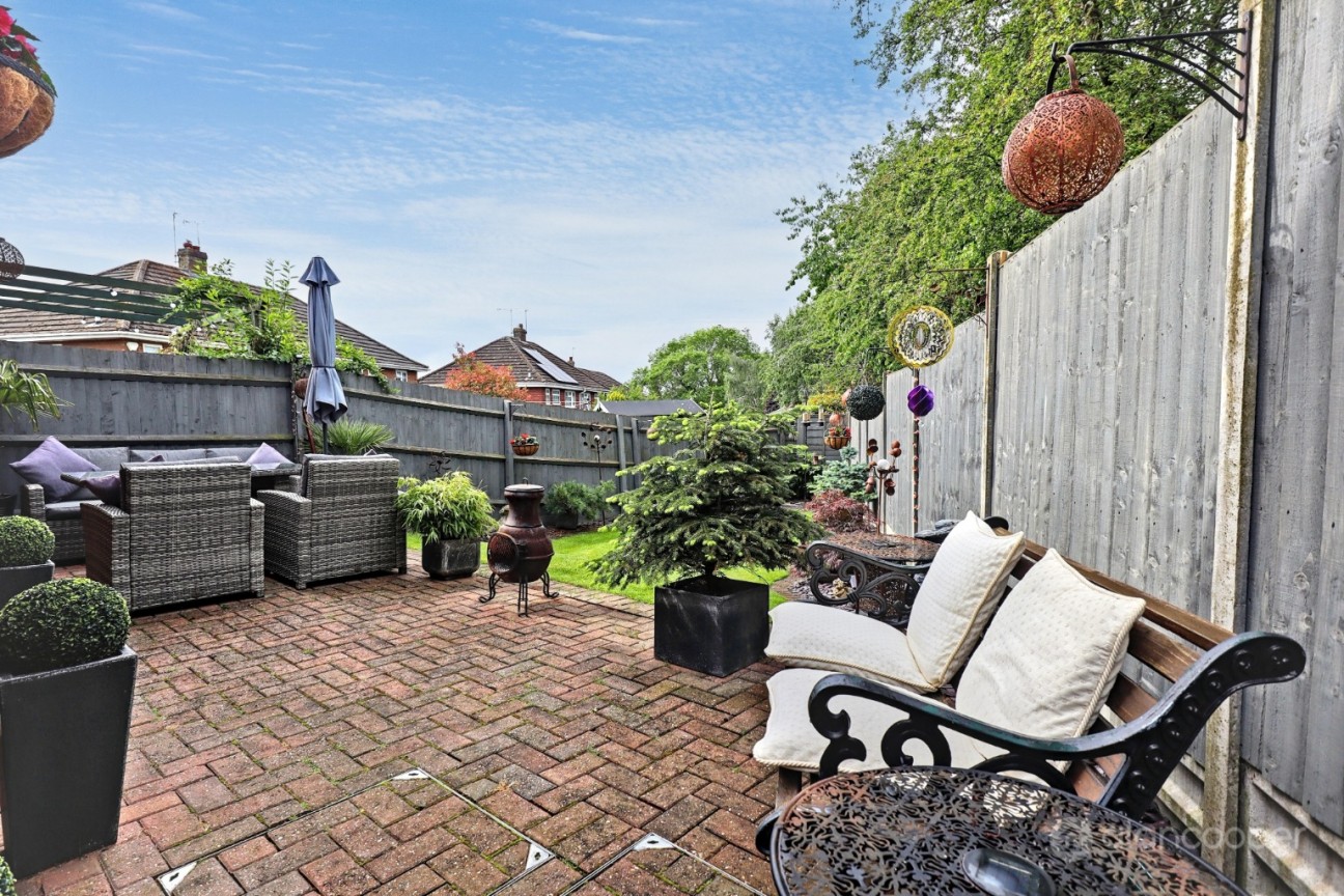 Milby Drive, St Nicolas Park, Nuneaton, CV11 6JS