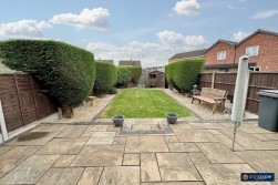 Pallett Drive, St Nicolas Park, Nuneaton, CV11 6EG