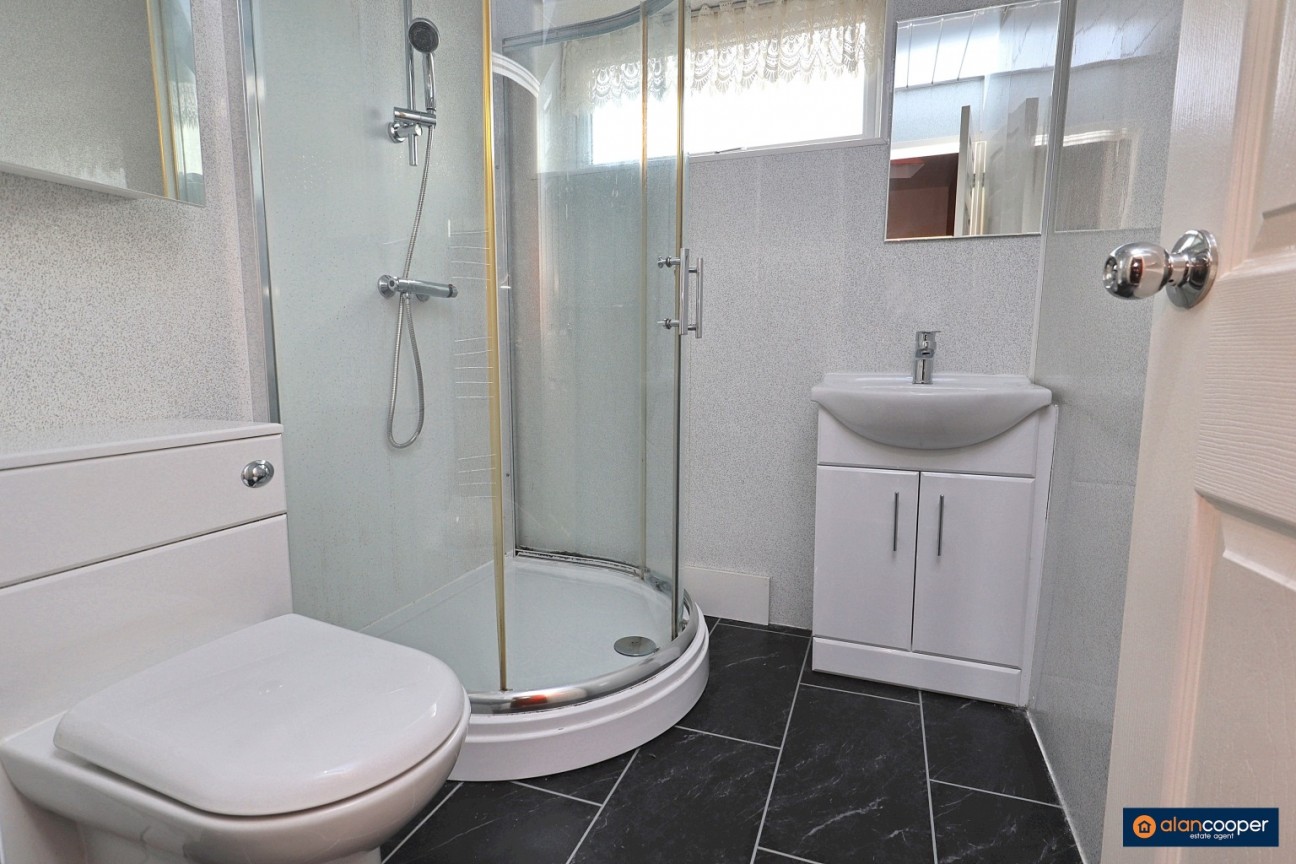 Joseph Luckman Road, Bedworth, CV12 8BQ