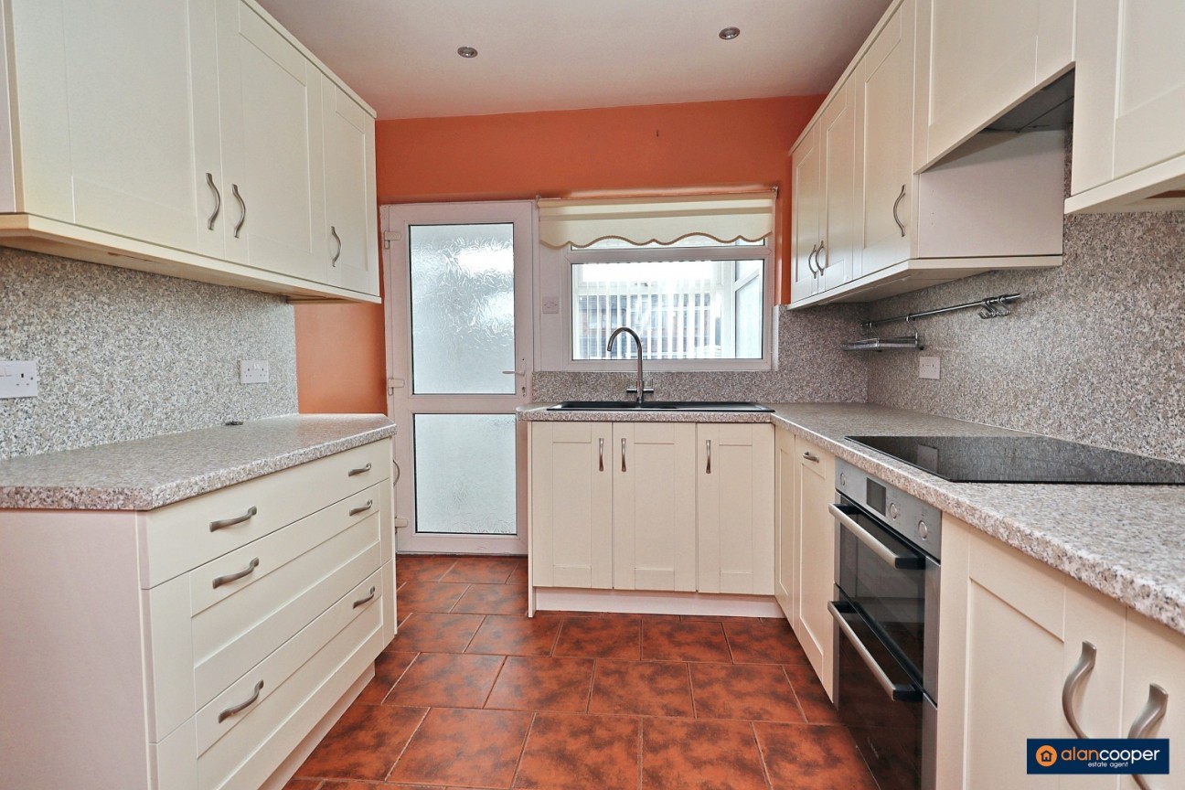 Joseph Luckman Road, Bedworth, CV12 8BQ