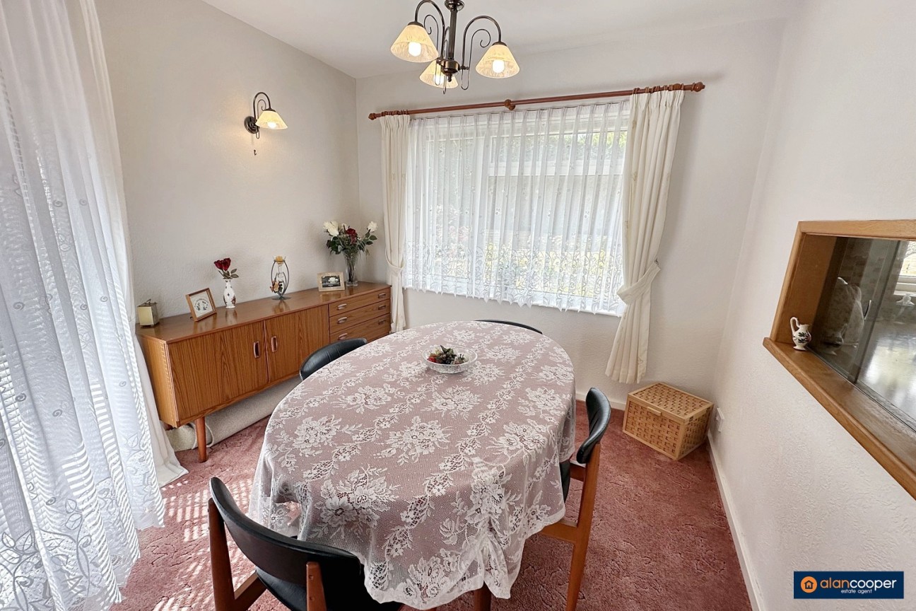 Rainsbrook Drive, Whitestone, Nuneaton, CV11 6UE