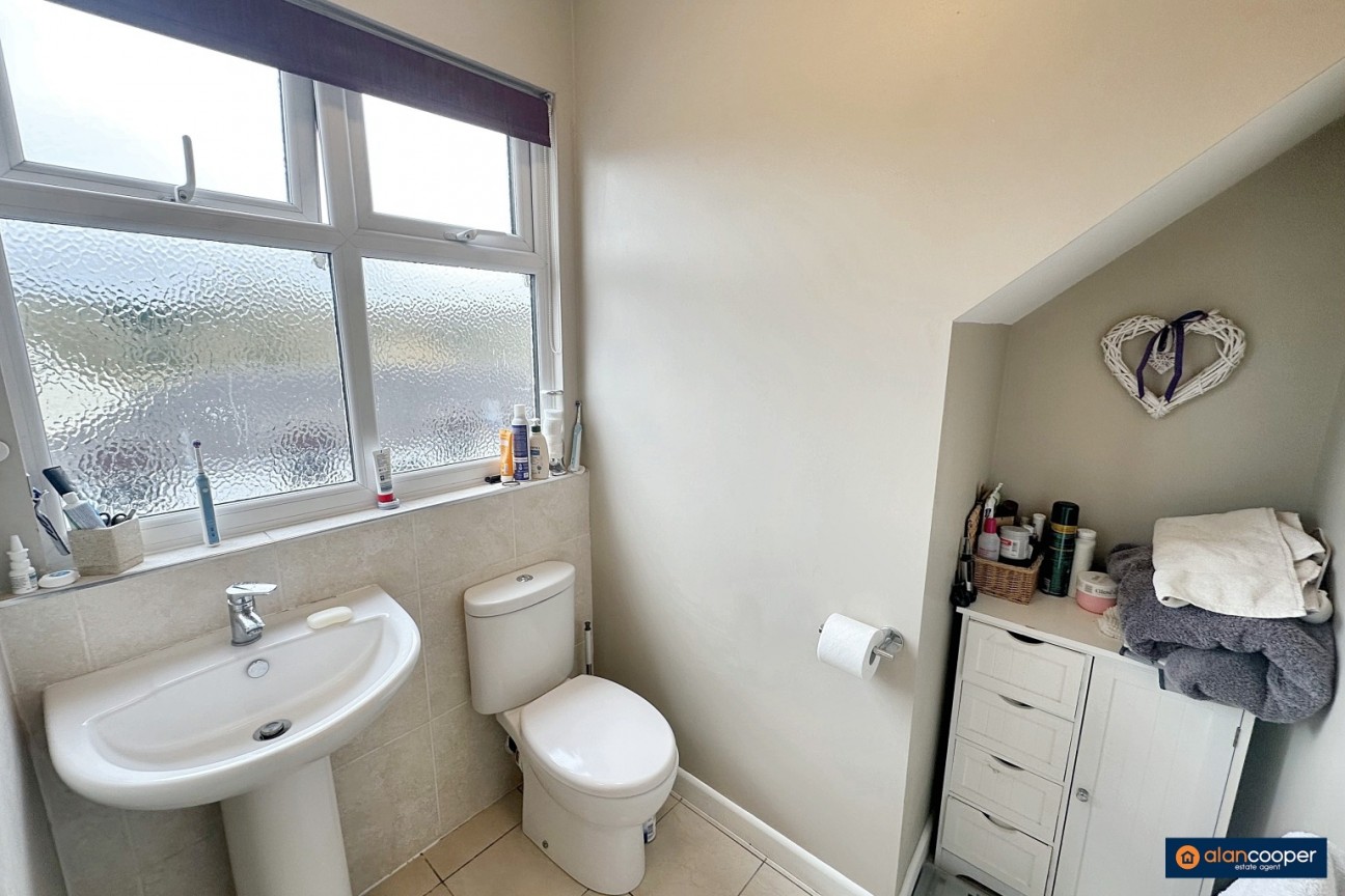 Castle Road, Hartshill, Nuneaton, CV10 0SF