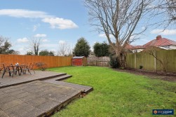 Staples Close, Bulkington, CV12 9PG
