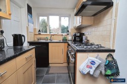 Staples Close, Bulkington, CV12 9PG