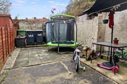 Westbury Road, Stockingford, Nuneaton, CV10 8HJ