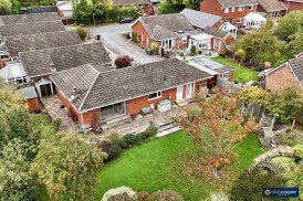 Farndon Close, Bulkington, CV12 9QH