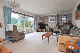 Farndon Close, Bulkington, CV12 9QH