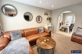 Chilworth Close, Maple Park, Nuneaton, CV11 4XE