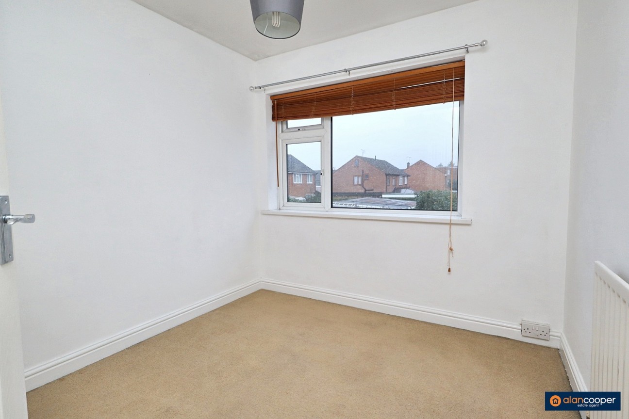 Stafford Close, Bulkington, CV12 9QX