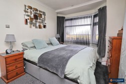 Nuneaton Road, Bulkington, CV12 9QL