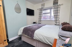 Nuneaton Road, Bulkington, CV12 9QL