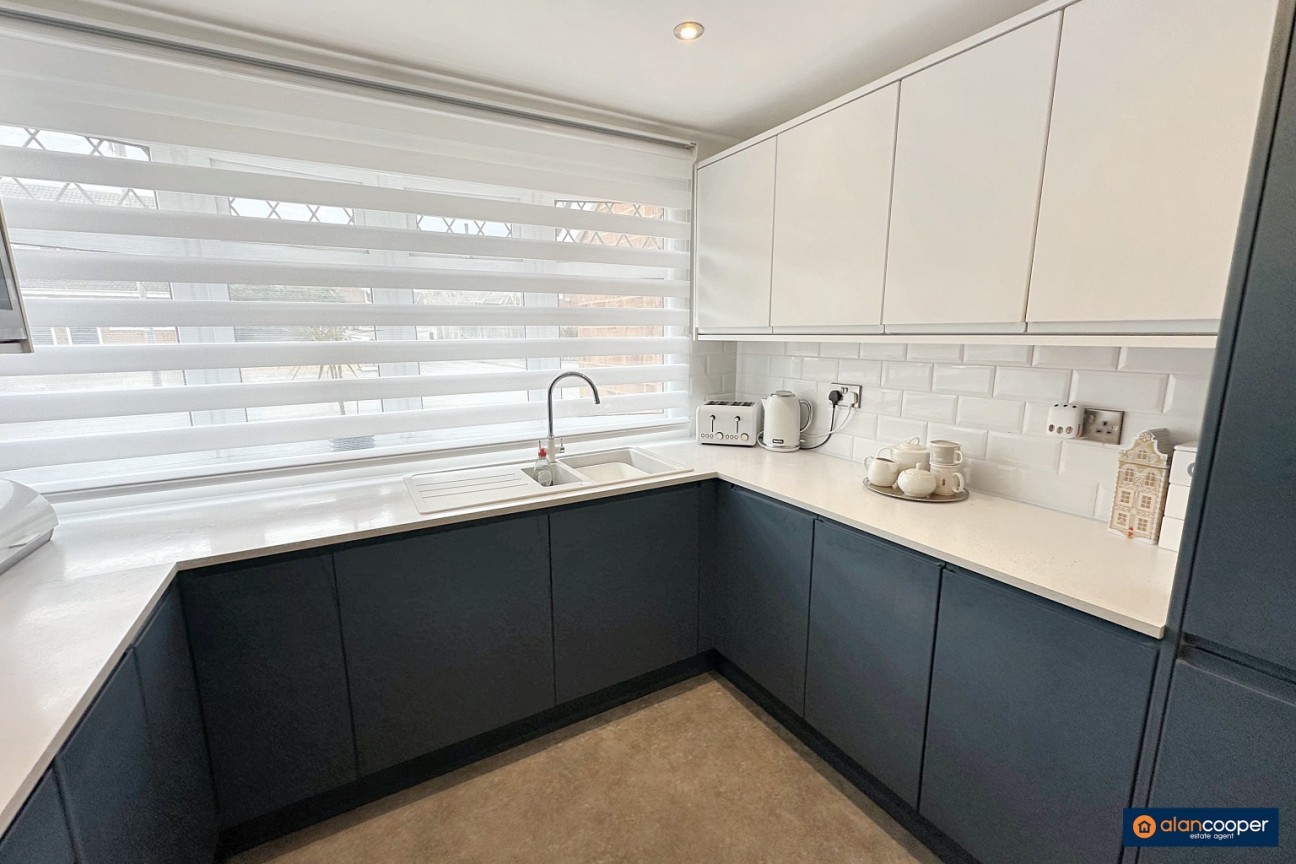 Sherbourne Avenue, Stockingford, Nuneaton, CV10 9JH