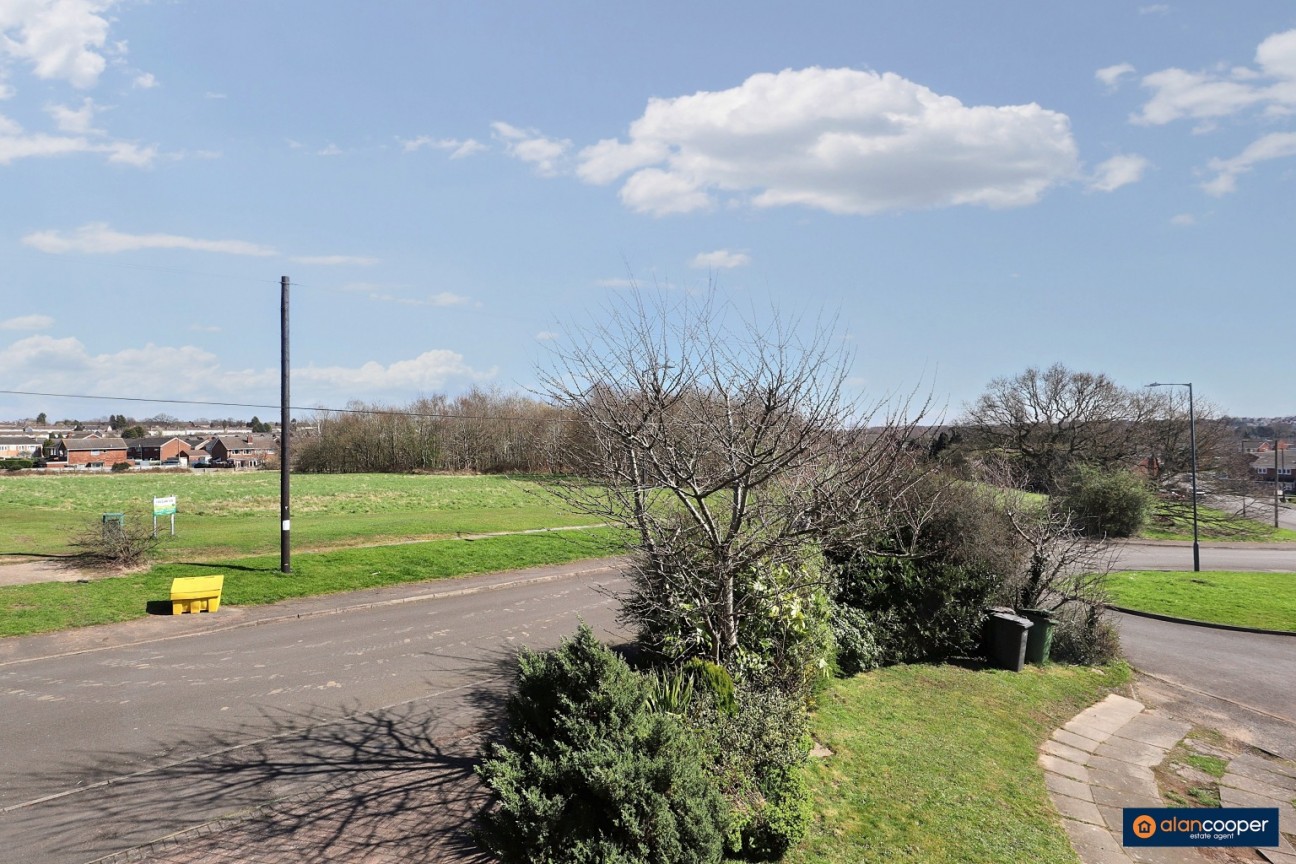 Merlin Avenue, Poplar Farm, Nuneaton, CV10 9JZ