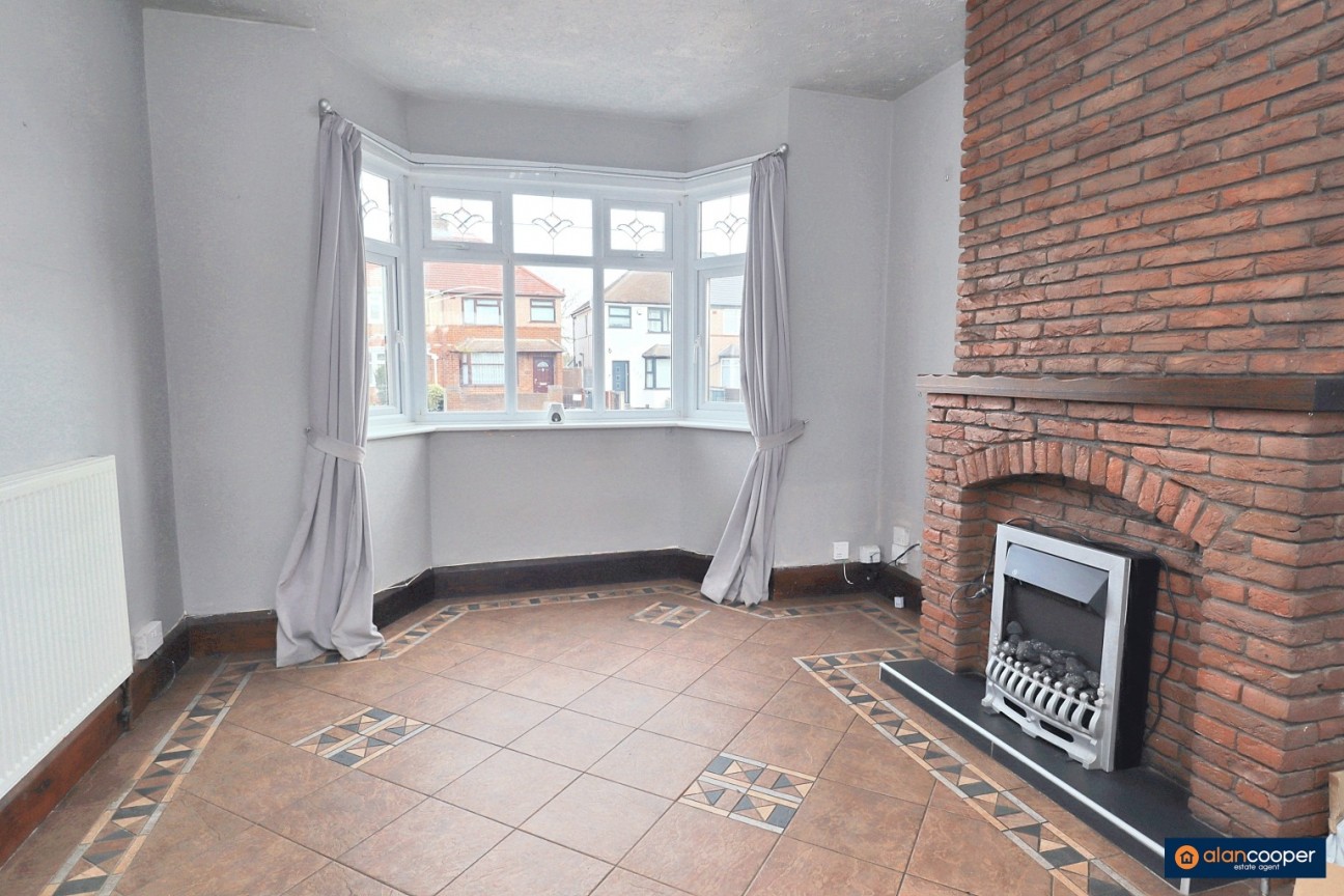 Greenmoor Road, Nuneaton, CV10 7EP