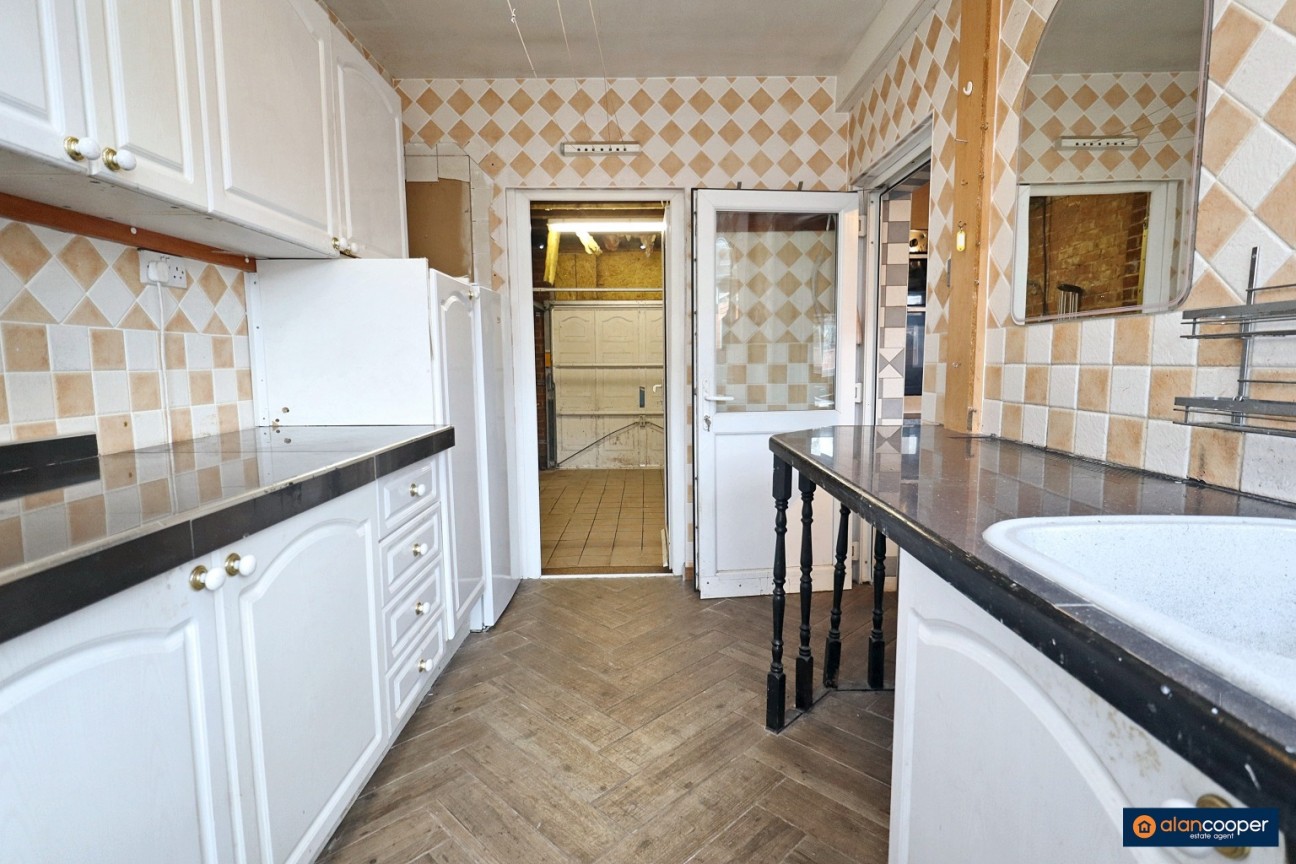 Greenmoor Road, Nuneaton, CV10 7EP